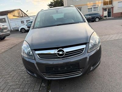 Gebraucht Opel Zafira 140 PS (102 kW) 2010 Grau Van / Kleinbus