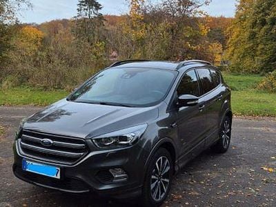 Gebraucht Ford Kuga ST-Line 175 PS (128 kW) 2018 Grau SUV