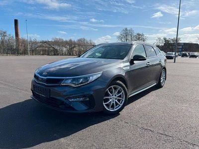 Gebraucht Kia Optima Hybrid Spirit 205 PS (150 kW) 2019 Grau Limousine