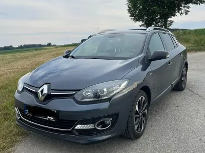 Gebraucht Renault Mégane GrandTour LIMITED 132 PS (97 kW) 2015 Grau Kombi