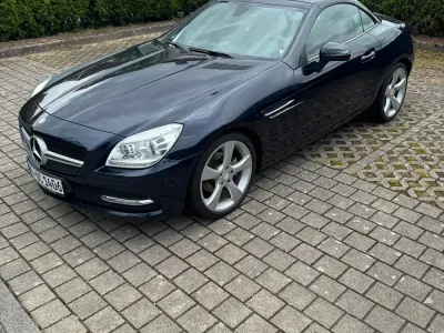 Gebraucht Mercedes SLK200 184 PS (135 kW) 2012 Blau Cabrio