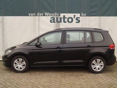 Gebraucht VW Touran Edition 110 PS (80 kW) 2018 Schwarz Van / Kleinbus