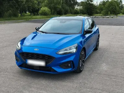 Gebraucht Ford Focus ST-Line 125 PS (91 kW) 2018 Blau Limousine