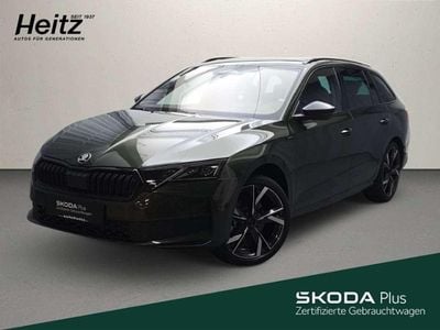 Khaki grün metallic Gebraucht 2025 Skoda Octavia SportLine Kombi | 59.590 €