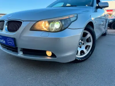 Gebraucht BMW 523 177 PS (130 kW) 2006 Silber Limousine