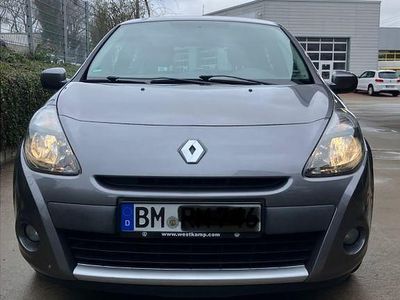 Gebraucht Renault Clio II Dynamique 103 PS (75 kW) 2011 Grau Limousine