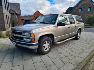 gebraucht Chevrolet Suburban 5,7L mit neuer LPG Anlage