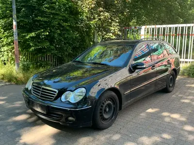 Gebraucht Mercedes C180 Avantgarde 143 PS (105 kW) 2006 Schwarz Kombi