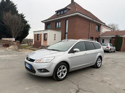 Gebraucht Ford Focus Viva 101 PS (74 kW) 2011 Silber Limousine