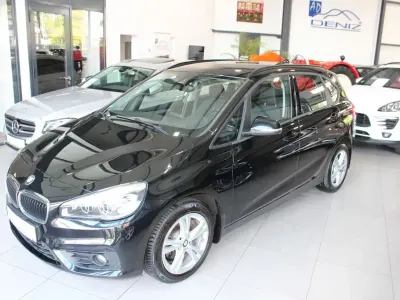 Gebraucht BMW 218 Active Tourer Advantage 155 PS (114 kW) 2018 Schwarz Van / Kleinbus