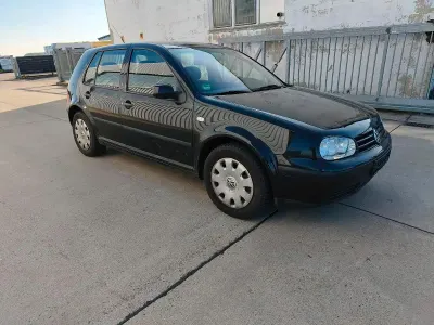 Brugt VW Golf IV 110 HK (80 kW) 2001 Sort Hatchback