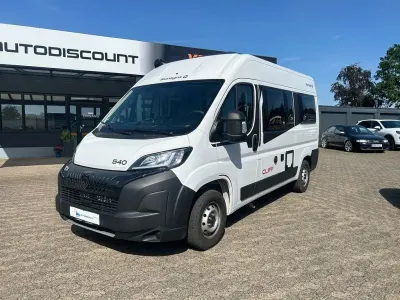 Gebraucht Peugeot Boxer 140 PS (102 kW) 2025 Ice white Van