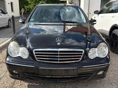 Gebraucht Mercedes C180 Avantgarde 143 PS (105 kW) 2006 Schwarz Kombi