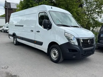 Gebraucht Nissan Interstar N-Connecta 165 PS (121 kW) 2024 Weiß Van