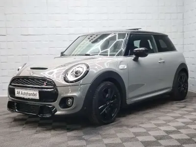 Gebraucht Mini John Cooper Works 192 PS (141 kW) 2020 Moonwalk grey Kleinwagen