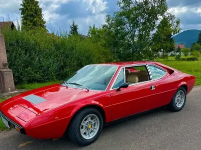 Gebraucht Ferrari 208 160 PS (117 kW) 1977 Rot Coupé