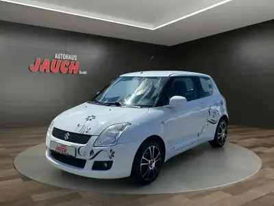 Gebraucht Suzuki Swift Comfort 92 PS (67 kW) 2009 Superior white (metallic) Kleinwagen