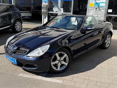 Usado Mercedes SLK280 231 HP (169 kW) 2005 Azul Cabrios