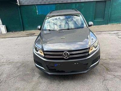 Usata VW Tiguan Exclusive 125 CV (91 kW) 2015 Grigio SUV