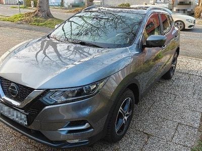 Gebraucht Nissan Qashqai N-Connecta 159 PS (116 kW) 2020 Grau SUV