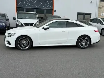 Gebraucht Mercedes E220 AMG 194 PS (142 kW) 2017 Weiß