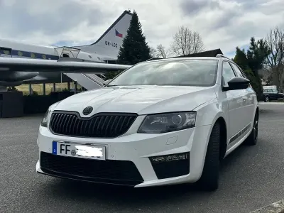 Gebraucht Skoda Octavia RS 184 PS (135 kW) 2015 Weiß Kombi