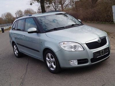 Gebraucht Skoda Fabia Style 105 PS (77 kW) 2009 Grün Limousine