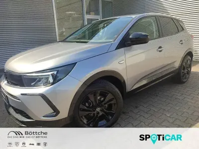 Gebraucht Opel Grandland X GS Line 131 PS (96 kW) 2023 Kontrast grau/quarz silber SUV
