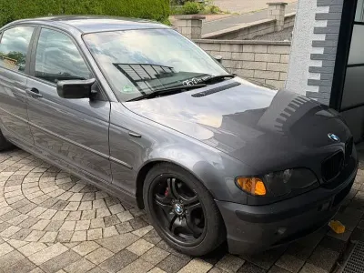 Gebraucht BMW 318 Sport Line 143 PS (105 kW) 2002 Grau Limousine
