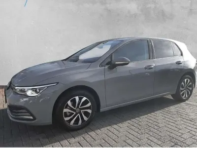 Gebraucht VW Golf VIII Active 150 PS (110 kW) 2022 Limousine