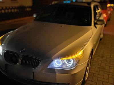 Gebraucht BMW 525 201 PS (147 kW) 2007 Silber Kombi