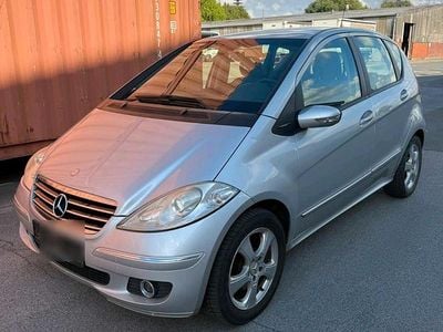 Mercedes A200