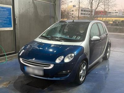 Usado Smart ForFour 95 HP (69 kW) 2004 Azul Citadino