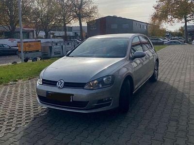 Silber Gebraucht 2017 VW Golf VII Allstar Limousine | 13.250 € (Guter Preis)
