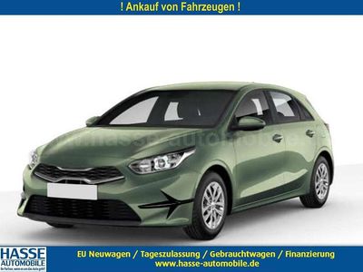 Novo Kia Ceed Silver 140 HP (102 kW) 2025 Verde Citadino
