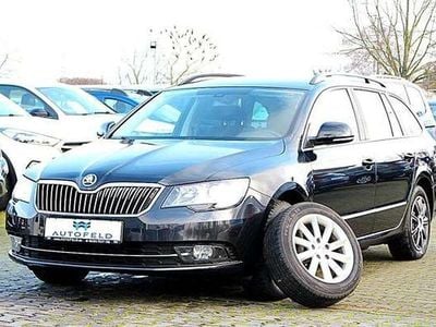 Schwarz Gebraucht 2014 Skoda Superb Ambition Kombi | 11.900 € (Fairer Preis)