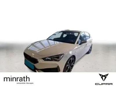 Gebraucht Cupra Leon VZ 300 PS (220 kW) 2024 Weiß Limousine