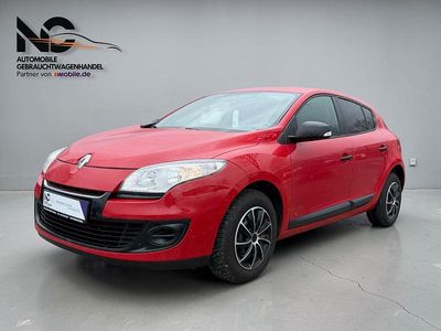 Gebraucht Renault Mégane 101 PS (74 kW) 2013 Rot Limousine