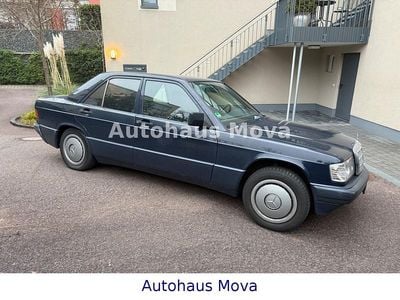 Brugt Mercedes 190 109 HK (80 kW) 1990 Blå Sedan