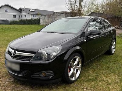 Second-hand Opel Astra GTC OPC 170 CP (125 kW) 2008 Negru Hatchback