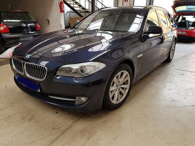 Gebraucht BMW 520 Luxury Line 184 PS (135 kW) 2013 Blau Kombi