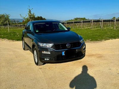 Begagnad VW T-Roc United 116 HK (85 kW) 2020 Grå SUV