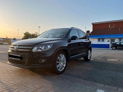 Gebraucht VW Tiguan 140 PS (102 kW) 2014 Schwarz SUV