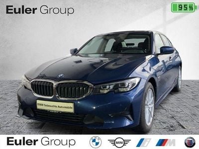 BMW 330e