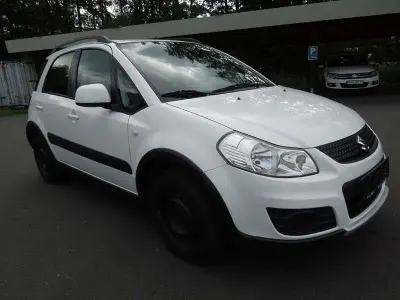 Gebraucht Suzuki SX4 120 PS (88 kW) 2011 Weiß SUV