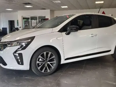 Neu Mitsubishi Colt Plus 67 PS (49 kW) 2026 Antarktisweiß Kleinwagen