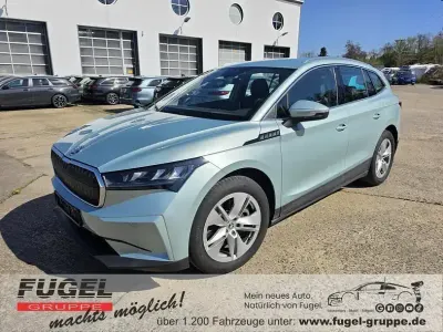 Usata Skoda Enyaq iV Lodge 150 kW (204 CV) 2022 Argento SUV