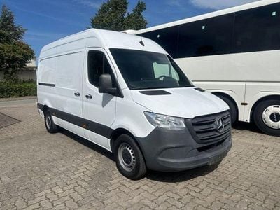 Gebraucht Mercedes Sprinter 143 PS (105 kW) 2020 Arktikweiss Van