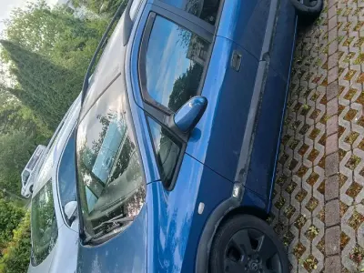 Gebraucht Opel Corsa 74 PS (54 kW) 2002 Blau Kleinwagen
