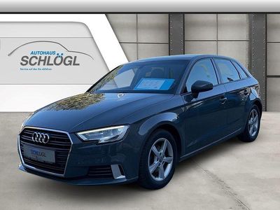 Gebraucht Audi A3 Sport 150 PS (110 kW) 2018 Grau Limousine